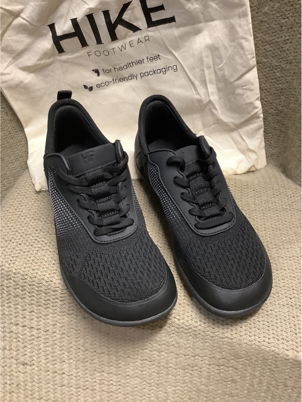 New HIKE Footwear Stride Women's Black Athletic Sneakers Size 7